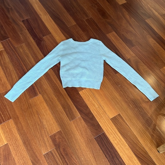 Gray sweater - Picture 2 of 3